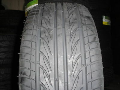 Delinte D7 A/S 265/30R22 97 W Tire
