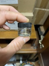 5 mL Glass Jar Concentrate Container with Black Cap 250 Count