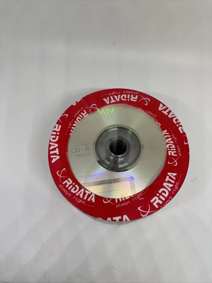 50 Ridata 700MB 52X CD-R Inkjet White Hub Printable Blank Media Recording Disc - Image 2 of 3