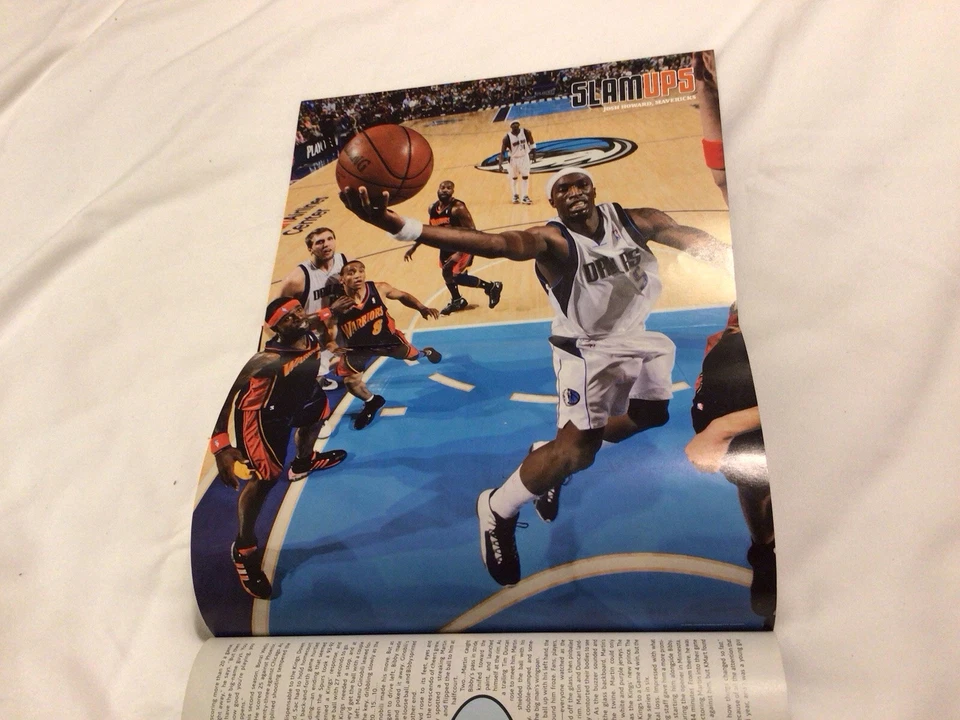 Revista SLAM Chris Paul New Orleans Hornets 2009 entre otros Foto 4 de 4