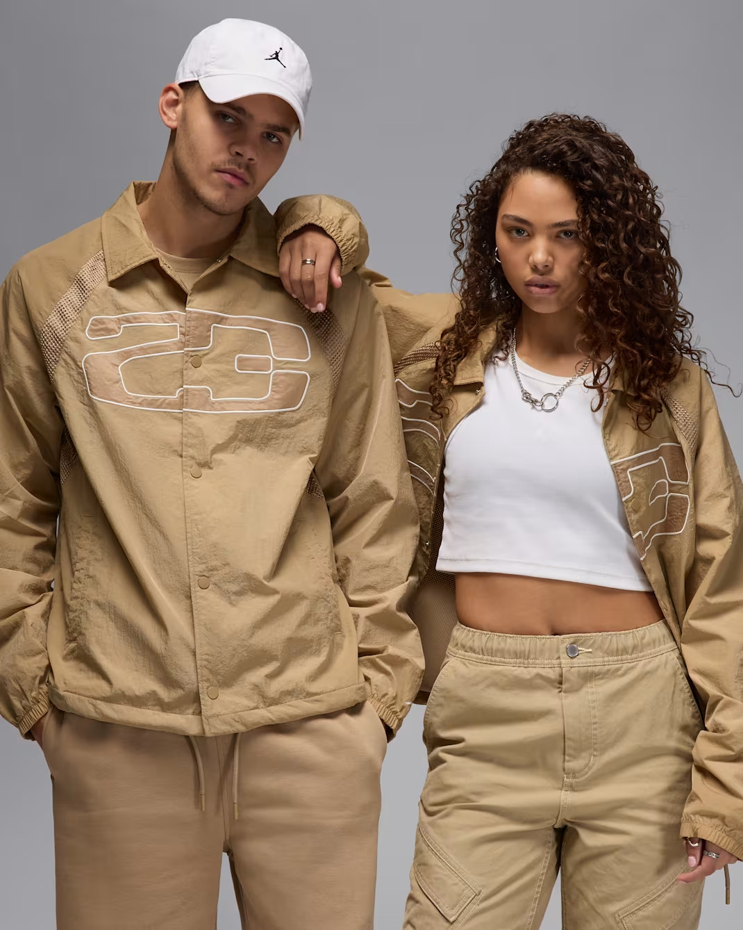 Nike Air Jordan Essentials Mens Coaches DWR Windbreaker Jacket Khaki Size Medium thumbnail 11