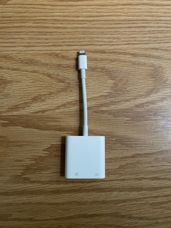 Used Apple Lightning to USB 3 Camera Adapter A1619