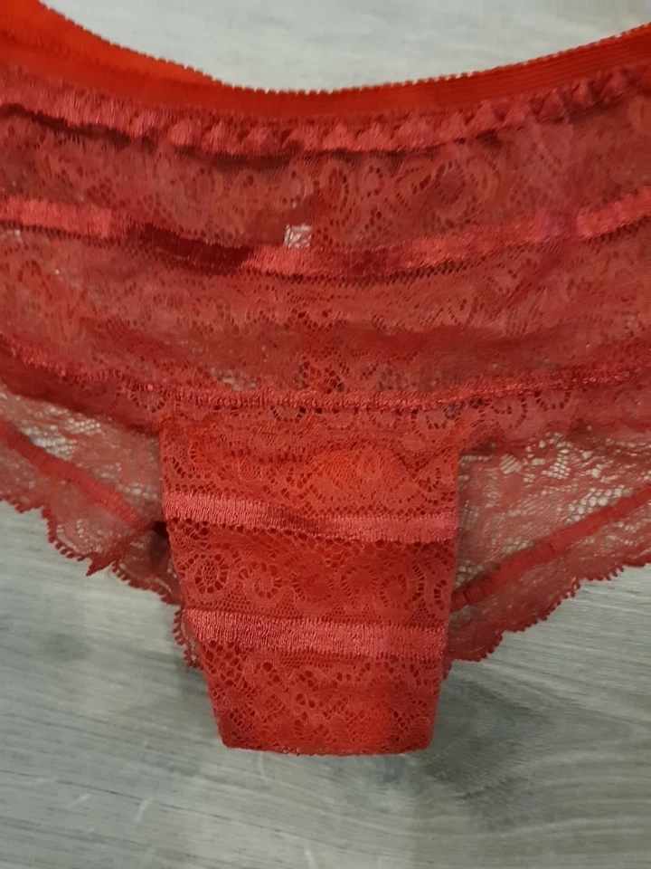 BNWT IDentity Lencería Hecha a Mano Londres Rojo Transparente Encaje Bragas Talla Mediana Foto 4 de 4