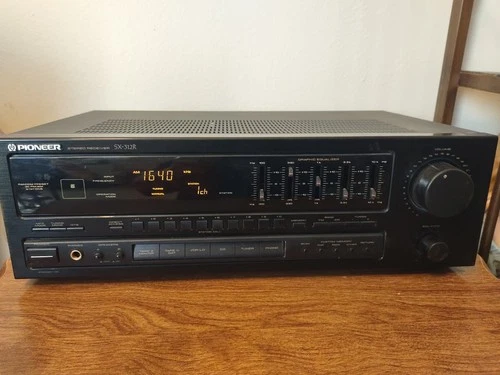 VTG Pioneer AM/FM Stereo Receiver Model SX-312R 250 Watts & Equalizer Black