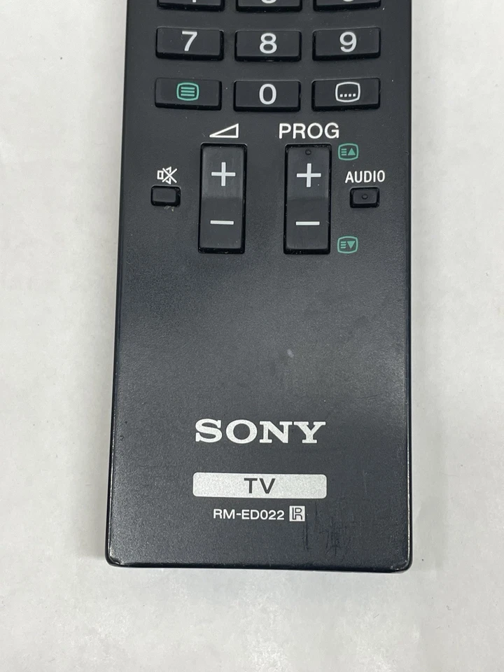 Télécommande Sony RM-ED022 - Original pour TV Téléviseur - Bon État - Photo 2/4