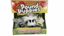 Vintage Galoob 1995 Pound Puppies Mommy And 2 Puppies White Grey NEW In Box
