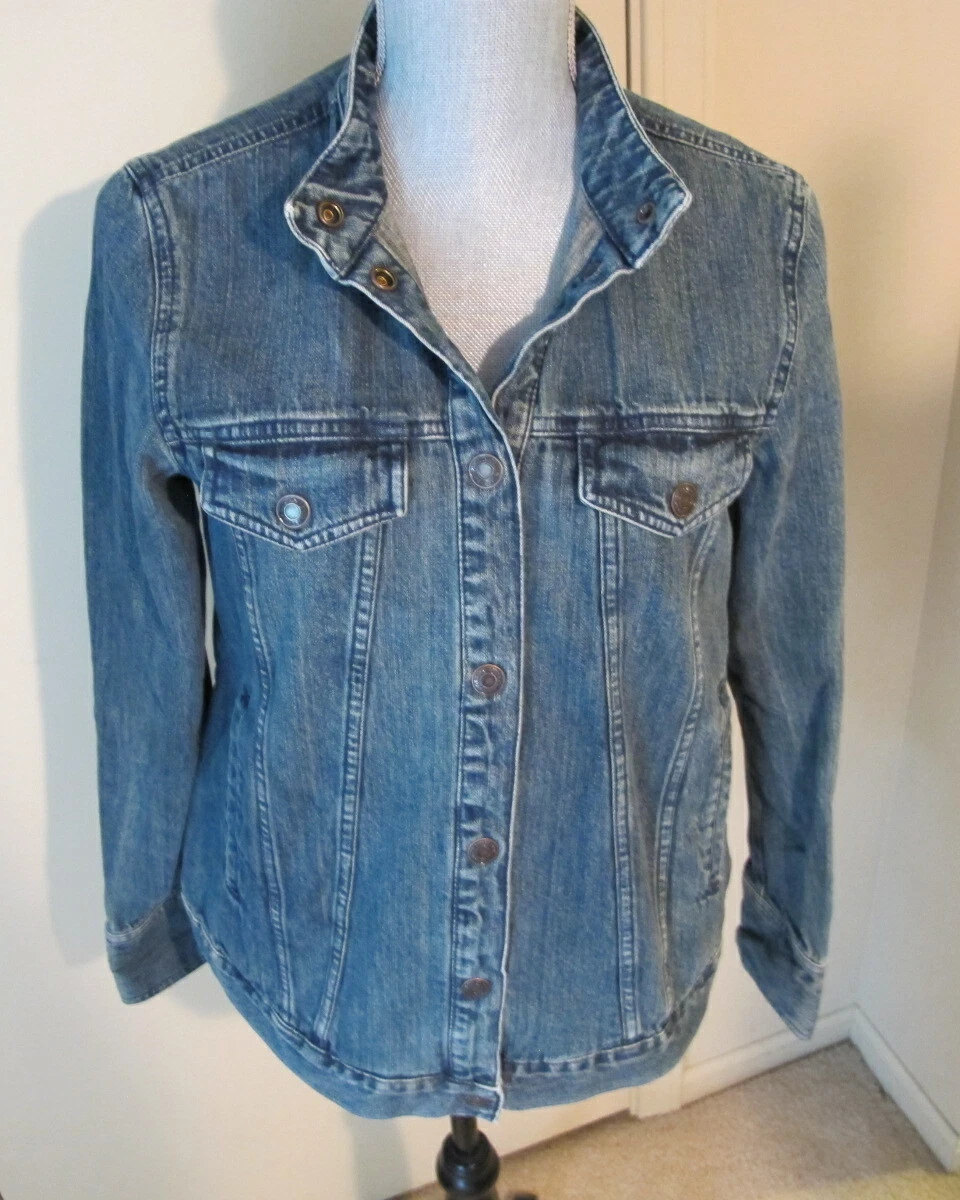 Old navy maternity jean jacket Clearance
