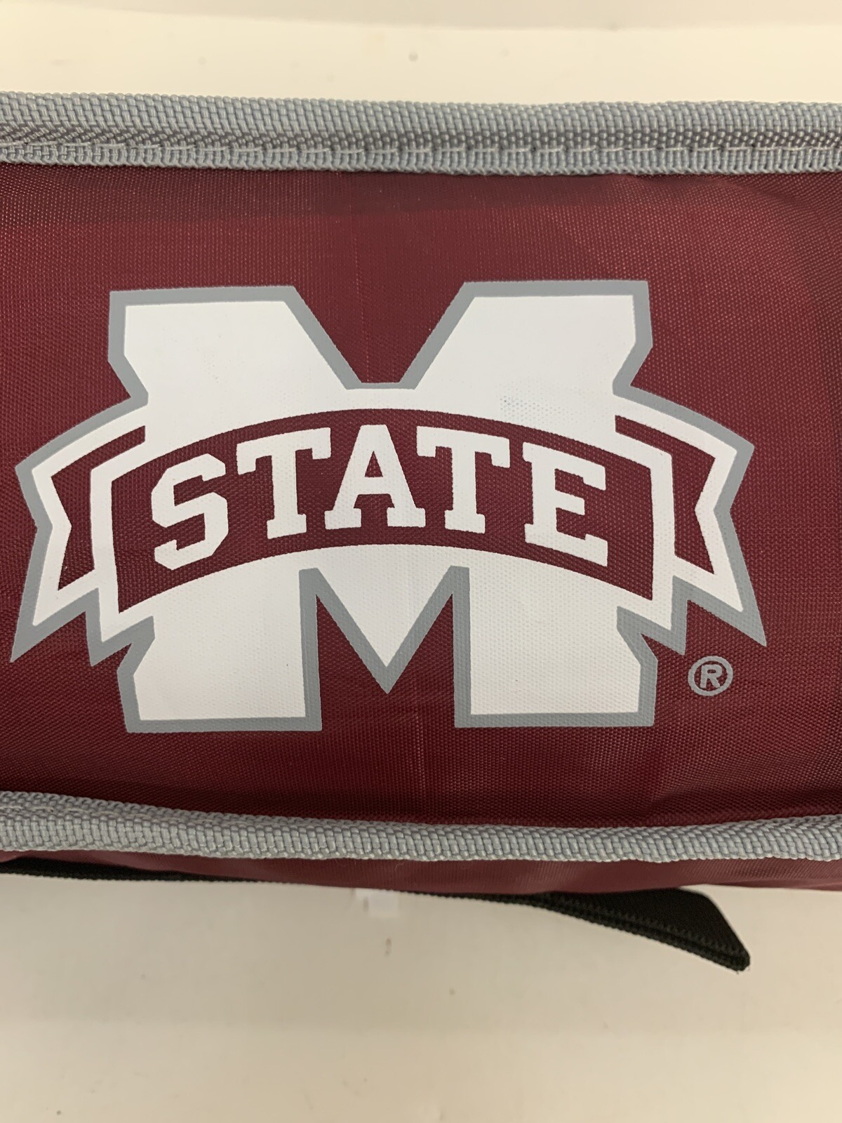 petrous tripod chair