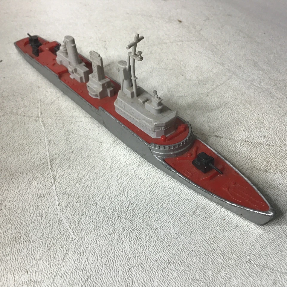 De colección 1976 Matchbox Sea Kings K 301 Fragata K 305 Subchaser Marina Barco de Juguete/Barco Foto 2 de 4