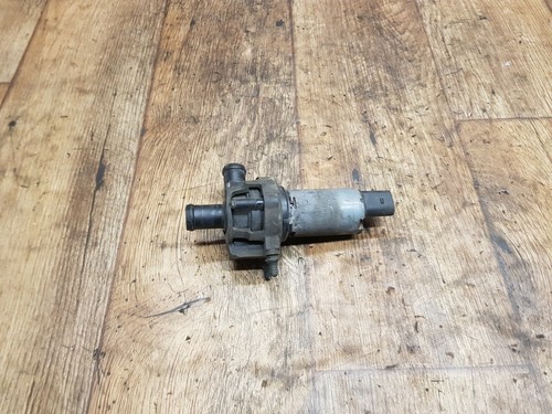 VW Golf 4 R32 BFH Zusatzwasserpumpe Wapu Wasserpumpe #11569