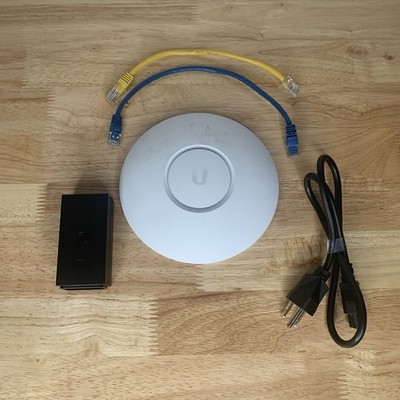Ubiquiti UniFi AP-AC-LITE Wireless Access Point UAP-AC-LITE Dual Band WiFi PoE