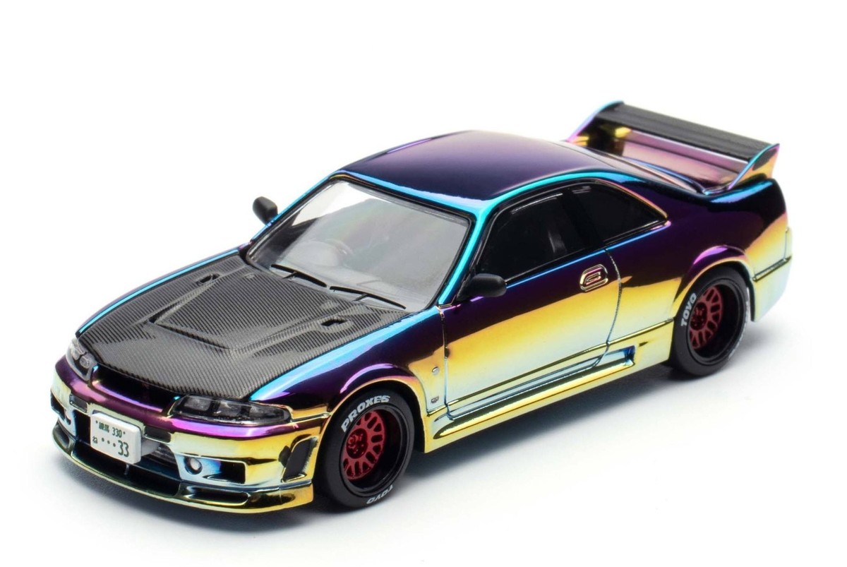 Pop Race Xcartoys 1:64 Nissan Skyline GT-R R33 Magic Color APAxpo