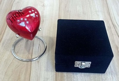Red Footprint Small pet Marks Urns for Human Ashes - Mini Urns Human Ashes Heart