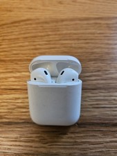 Apple Airpods 1st Gen Charging Case Earbuds White A1602 A1523 A1722 - Parts
