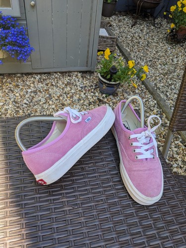 Women's Vans Off The Wall Pink Suede Scotchgard Trainers Size 5