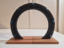 Diamond Select Toys Stargate Atlantis Complete Gate All Segments Bonus Wormhole