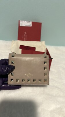 AUTHENTIC VALENTINO GARAVANI Studded Beige Leather W/ Box,Dustbag, 2 Extra Studs