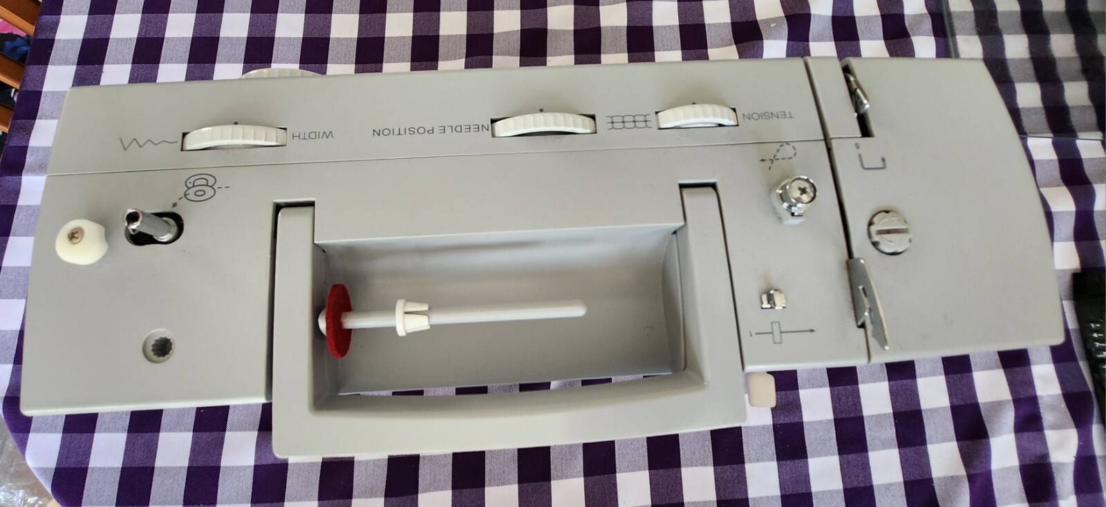 Singer Heavy Duty 4423 Sewing Machine Used Condition See