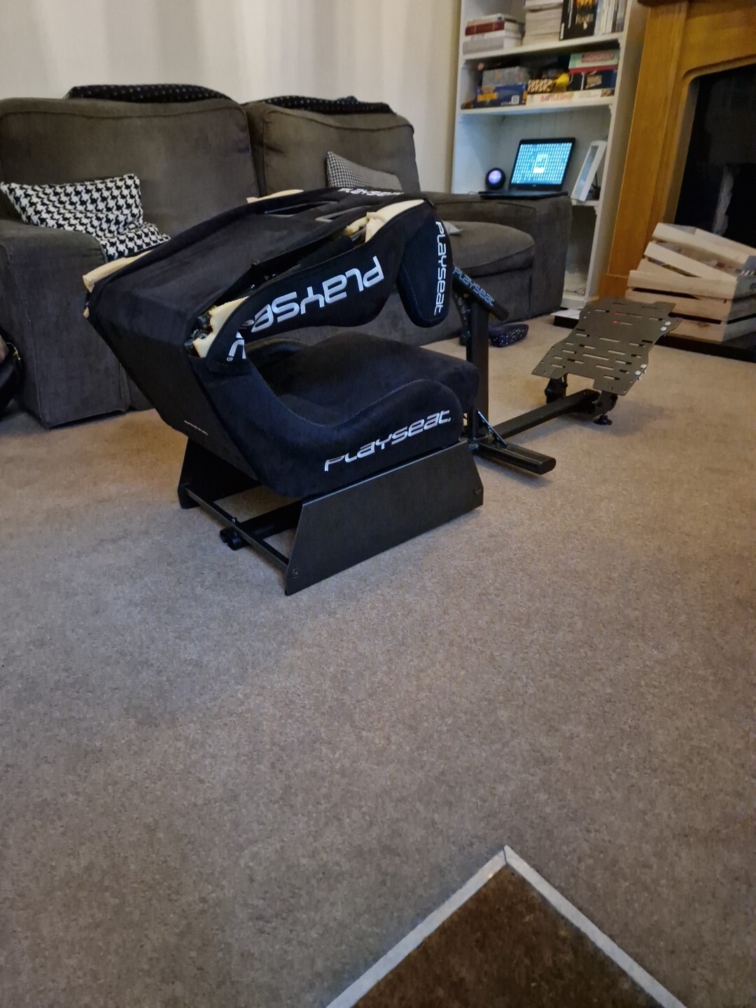 Playseat Gaming Chair Evolution PRO eBay