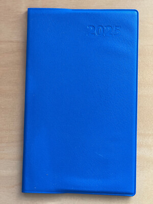 Taschenkalender 2025 / Kalender / Terminplaner / 1 Monat - 2 Seiten / blau