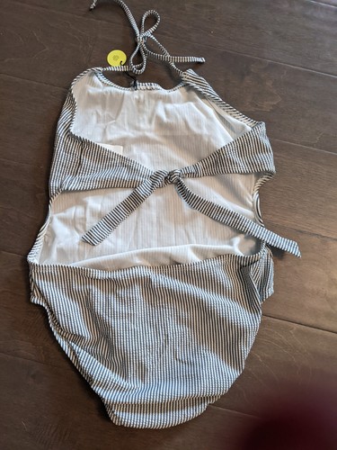 Gap Kids Girls Seersucker 1Pc Swimsuit Size XL 12 Gray / White Stripe - Picture 4 of 5