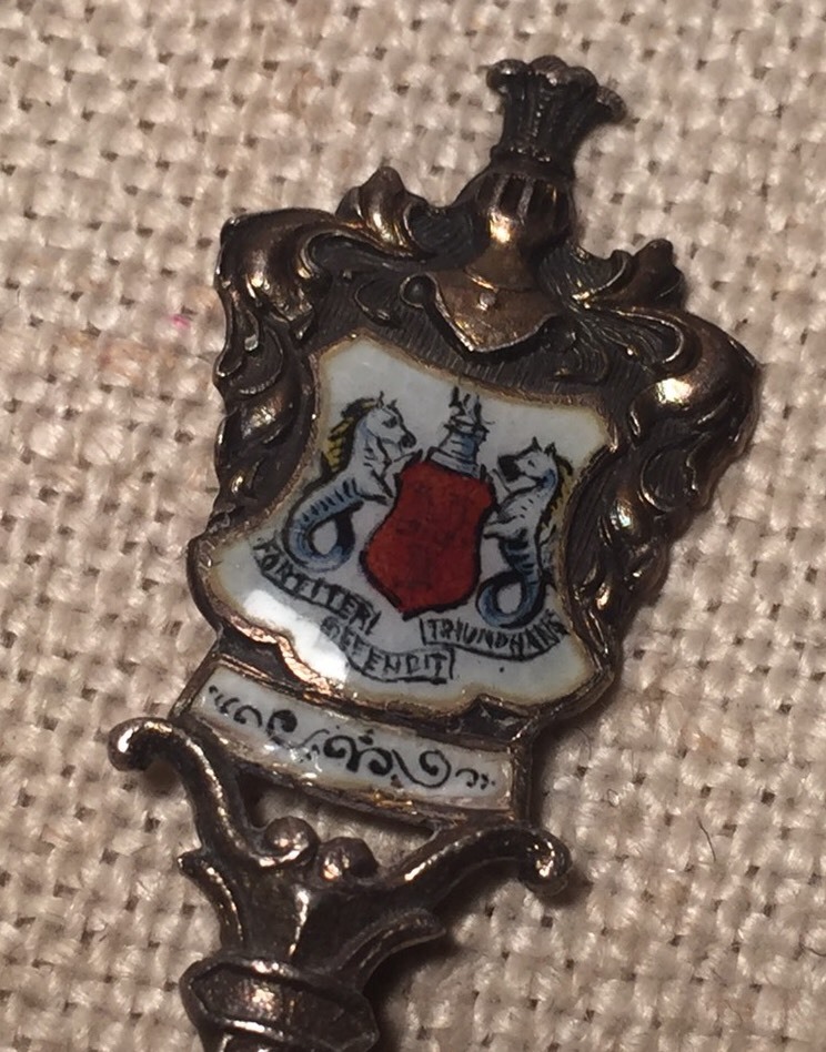 Old English Co. Carte D'anniversaire Très Spéciale Avec Motif Carlin Pour Fille – Carte D'anniversaire Pour Elle – Cartes De Félicitations Pour Fille