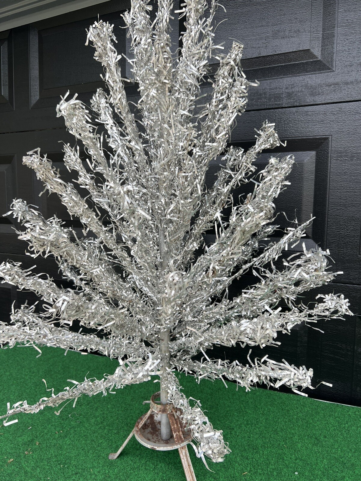 Vintage 4 ft Aluminum Christmas Tree 63 Branches eBay
