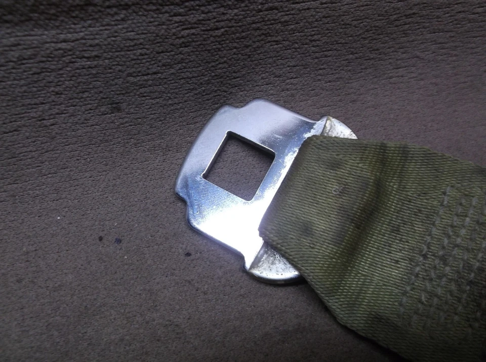 Cinturón de seguridad trasero masculino Mercury Cougar XR7 1973 Ford Mustang Green Bay moldura 10/73 Foto 3 de 4