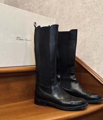 Elegant Santoni Leather Boots