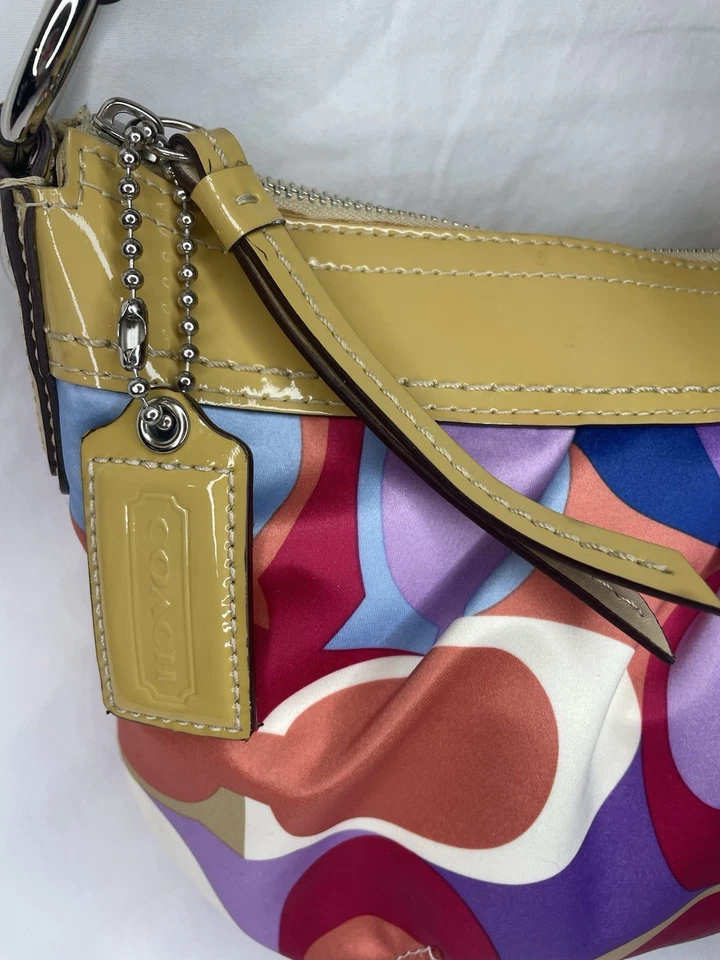 Bolso de Hombro COACH Cartera Firma Bufanda Satén y Cuero Borde F13796 Foto 3 de 4