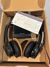 Plantronics Voyager UC B825M Dual Ear Headset with Charge Stand - Black - READ