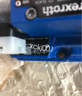 1PC 4WEH 22 E7X/6EG24N9K4 R900918655 Bosch Rexroth Valve Fedex or DHL