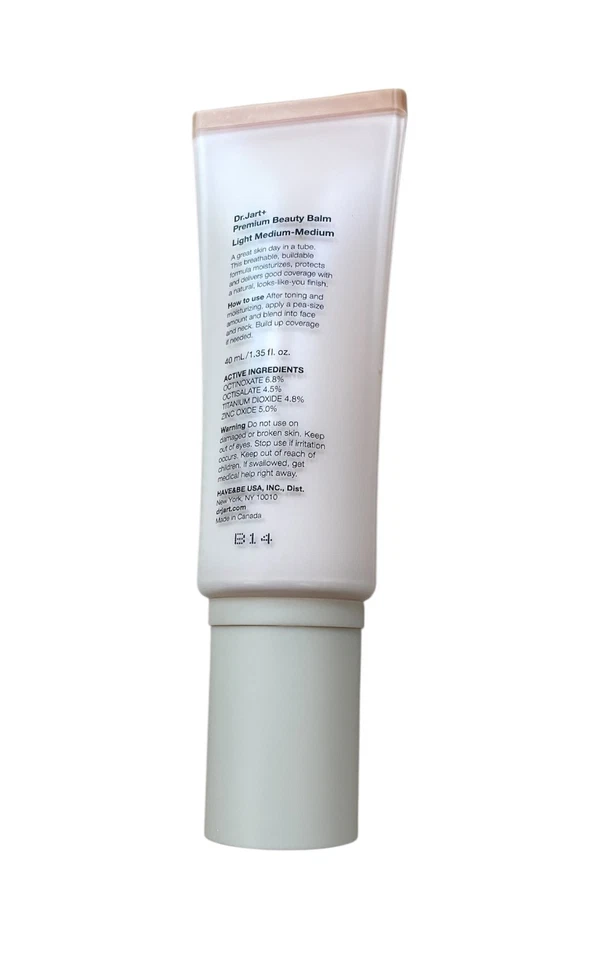 Crema hidratante tintada Dr.Jart+ Premium BB con FPS 40, media ligera, 1,35 oz (E456) Foto 3 de 3
