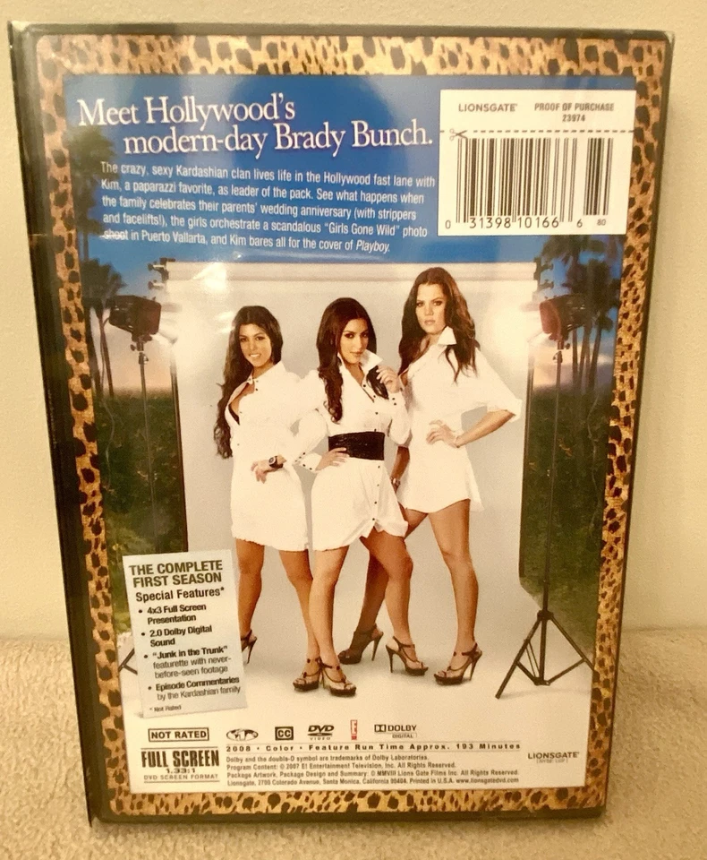 Keeping Up with the Kardashians: Complete First Season - DVD - Image 3 of 4