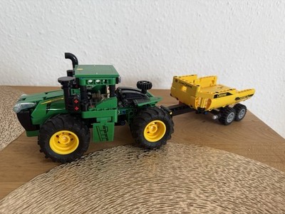 LEGO Technic John Deere 9620R 4WD Traktor mit Anhänger   Set 42136