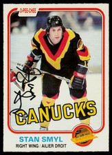 1981-82 O-Pee-Chee Signed Stan Smyl Vancouver Canucks #328
