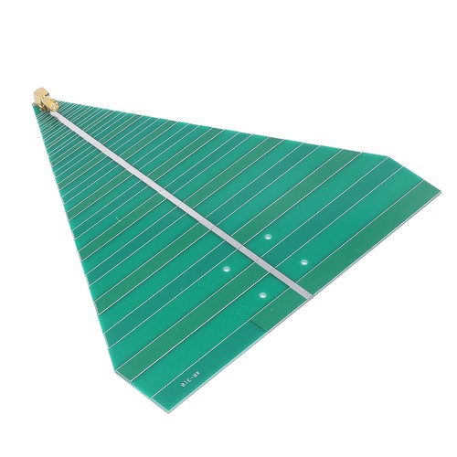 UWB Log Periodic Antenna 600MHz To 6000MHz 50W High Gain WiFi Ultra