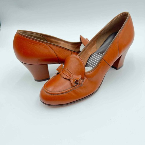 Tacones para mujer Velvet Step vintage década de 1950 cuero marrón bronceado talla 6,5 B 7 - Imagen 3 de 12