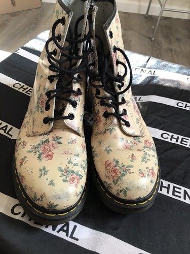 DR MARTENS VINTAGE ROSE 1460 8 EYE BOOTS US LAFOES SZ 10 - Picture 2 of 12