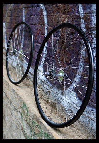 Pista Shimano Dura Ace 7600 costruita a mano / H Plus Son Archetipo / Sapim Race - Foto 3 di 3