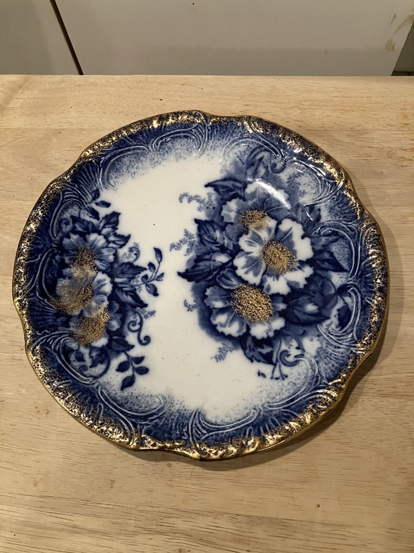 Antique Chatsworth Flow Blue 9” Luncheon Plate Made In England Gold Trim Flowers