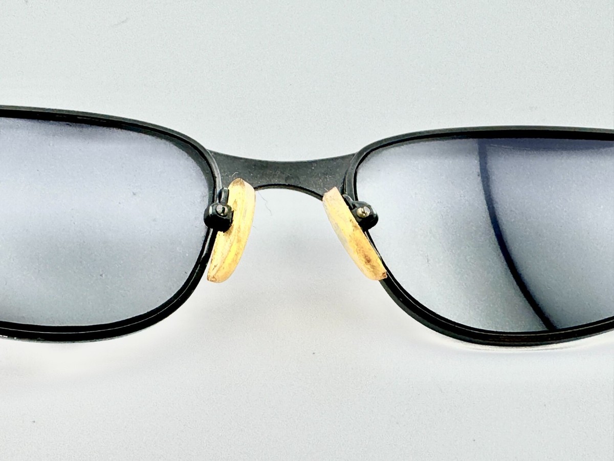 Vintage Oakley Sunglasses E Wire Black W/ Gray Mirror Lens Vintage Oakley Sunglasses E Wire Black W/ Gray Mirror Lens