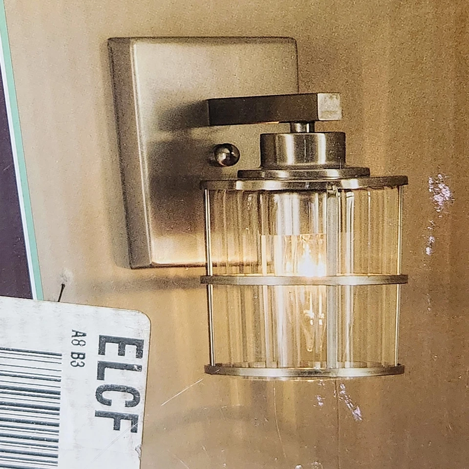 ¡NUEVO! ALLEN + ROTH ''KENROSS'' #0030497 LUZ DE TOCADOR/APLIQUE ACABADO NÍQUEL SATINADO Foto 2 de 4