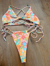 Skatie Floral Bikini Set Tie Side Bottom Retro 70s Vibe size (S/M)
