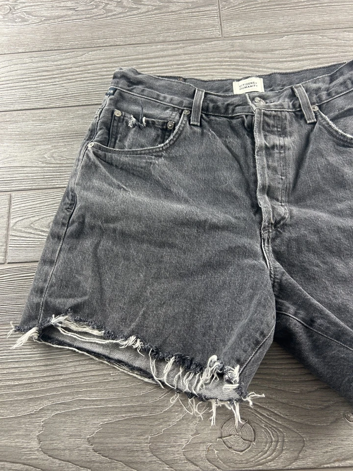Pantalones Cortos de Denim Citizens Of Humanity Corte Para Mujer Talla 29 Gris Botón Mosca Foto 2 de 4