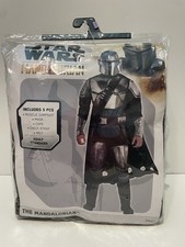 Star Wars Mandalorian Costume With Cape Adult Standard Up To 44. NEW