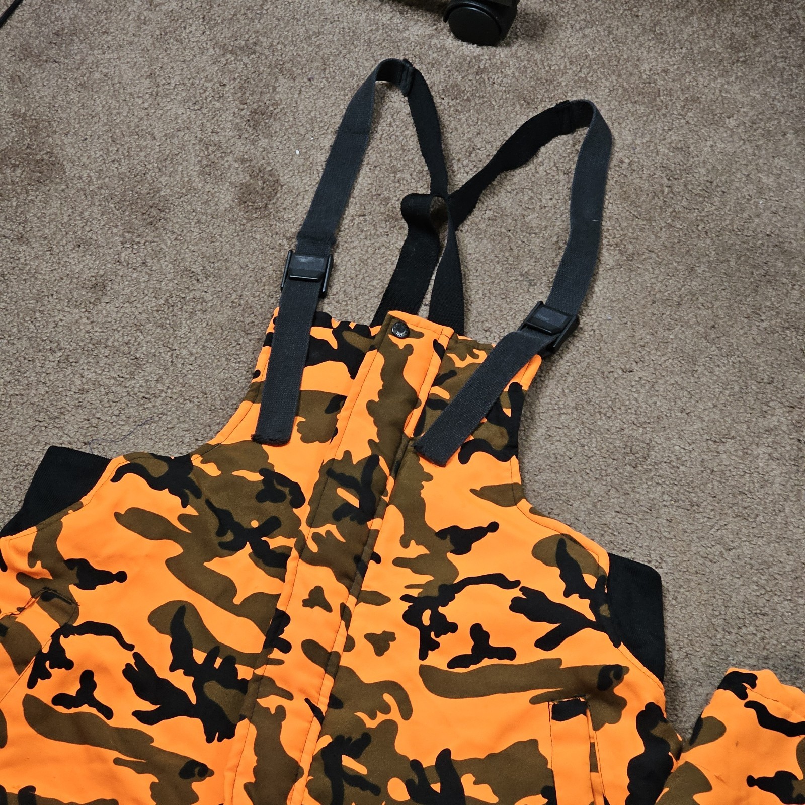 Picture 2 of 24