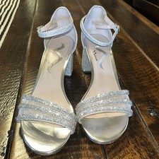 Nina Haiden Rhinestone Ankle Strap Block Heels Womens Silver Dress Sandals 8.5