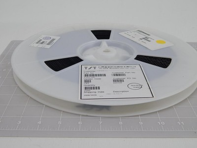 LOT OF 2000 TAI-SAW TECHNOLOGY (TST) TV0119A IC VCO TDMA SMD 50 OHMS EMI FILTER 
