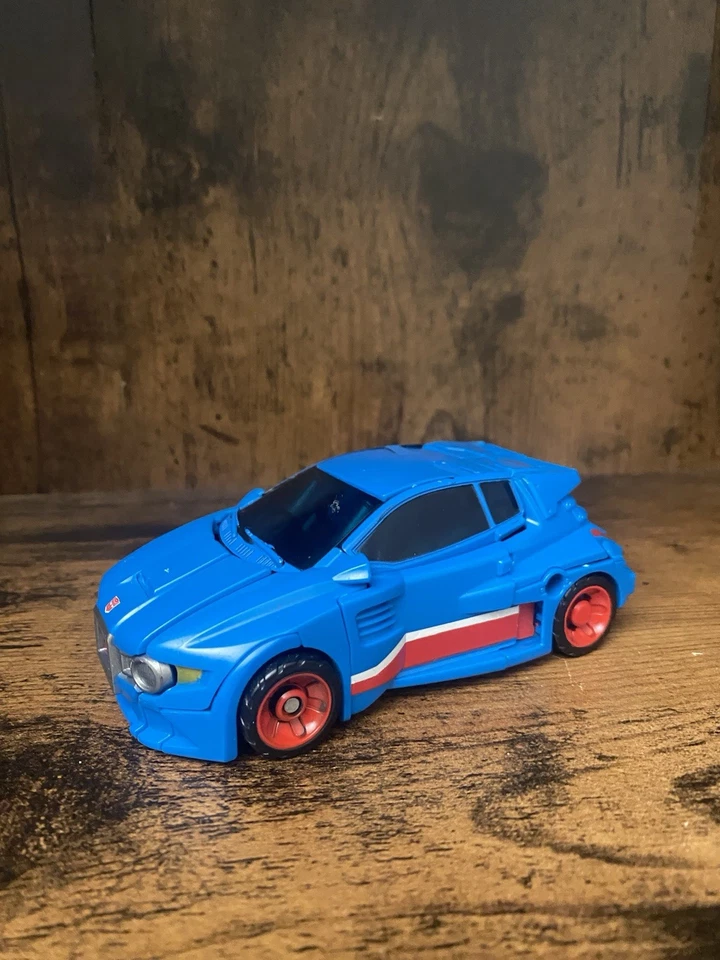 Transformers Thrilling 30 Skids Deluxe Class Autobot Generations 2014 Incomplete - Image 3 of 4